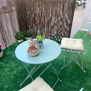 Beautiful With Privat Terrace Appartement