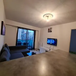 Central Et Au Calme Appartement