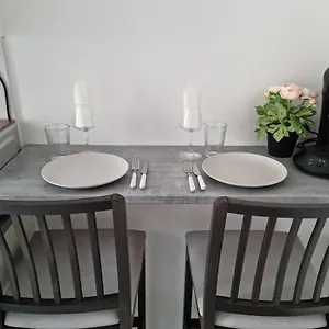 2 Pieces Appartement