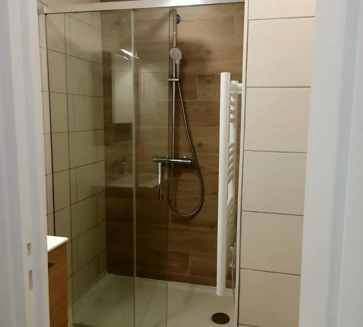 Apartment 06Bt - Nice Studio Close To Everything France