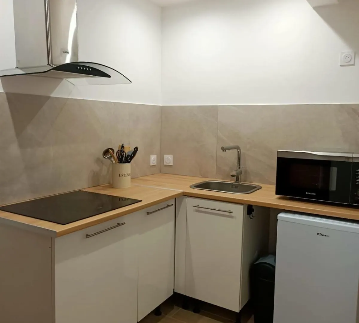 06Bt - Nice Studio Close To Everything France