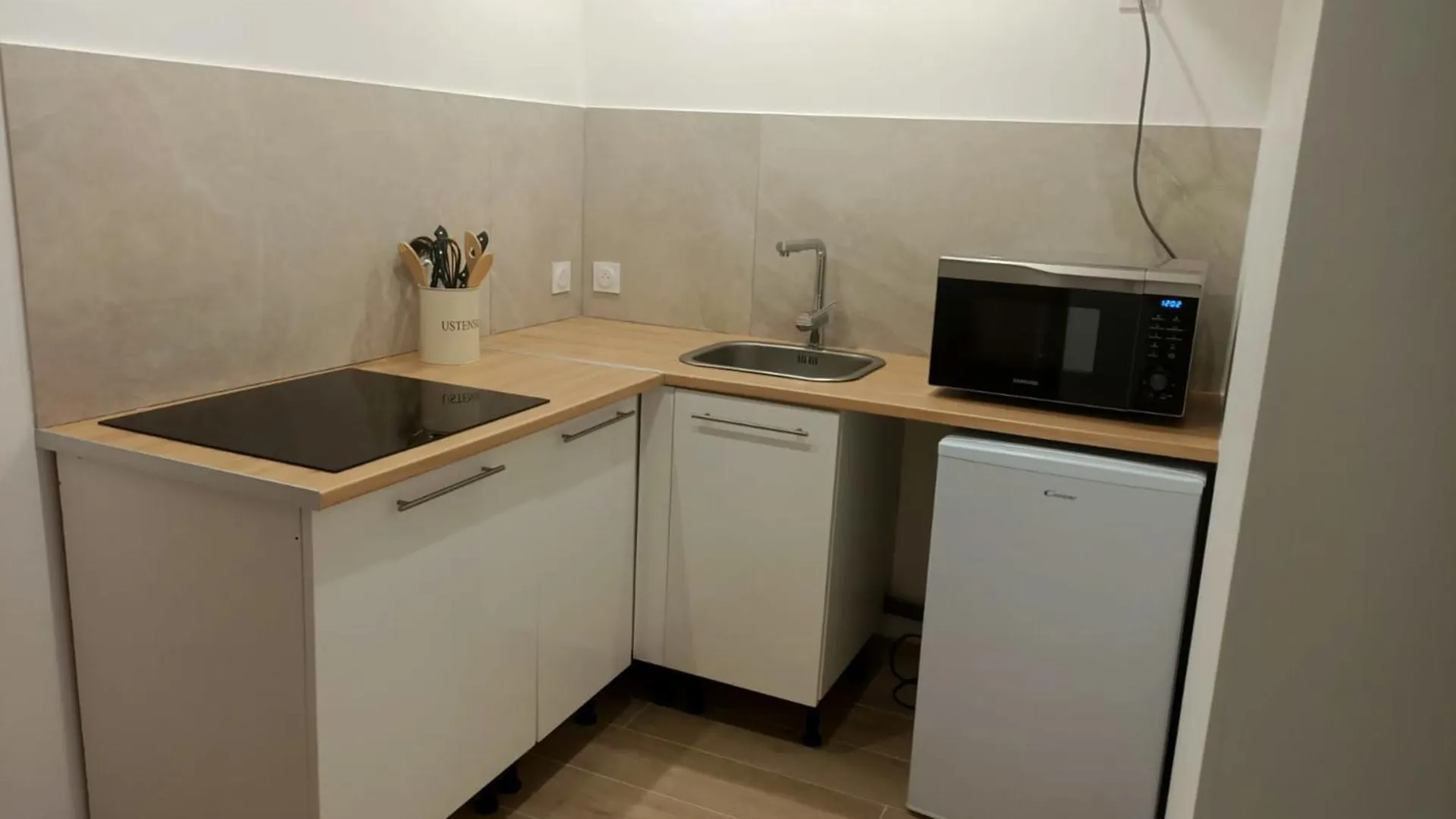 06Bt - Nice Studio Close To Everything France